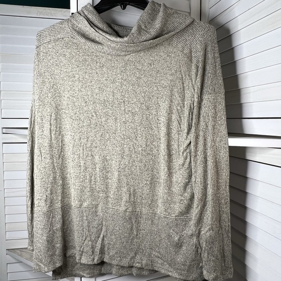 Maurices Sweaters - NWT Maurices Gray Cowl Neck Sweater Women's Large‎ Soft Stretch Long Sleeve Top